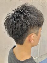 ロミー 本厚木(ROMMY.)&nbsp;メンズヘア刈り上げショートツーブロックフェードビジネス本厚木
