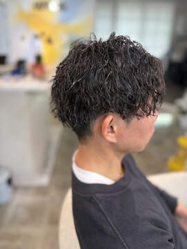 アモア(amoa) ツイストパーマ/縦落ちパーマ/サーフカール/ジェルセット