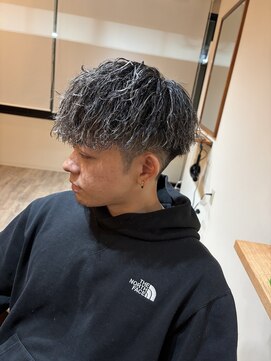 フロウ(Flow) ツイストスパイラル×ホワイトメッシュ