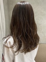 シベルバレー 横浜(sibell)&nbsp;ミディアムレイヤーウィービングハイライト