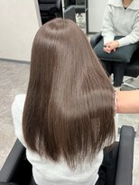 コンマ(,)&nbsp;前髪カットレイヤーカット髪質改善20代30代40代