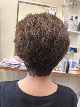 エミタス 柳通り(Emitas.) スッキリショート
