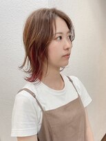 クオート(quoit) 大人可愛いくびれミディ|暖色ブラウン×インナーカラー