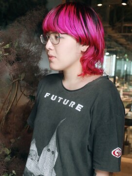ランド(LAND) neon pink hair