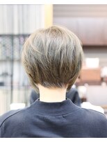 美容室 ドリームスタイル&nbsp;赤みを消した外国人風カラー×小顔ワンカールショート