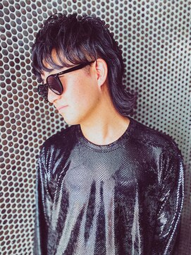 レビーヘアー(Revie hair) 個性派ウルフ