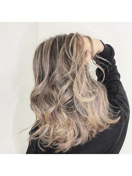 ユートピア(U topia) シルバーカラー/バレイヤージュ