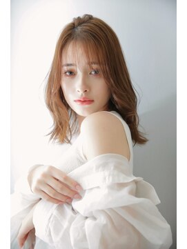 テトラ バイ ネオリーブ 横浜西口店(tetra by neolive) ミディアムレイヤー