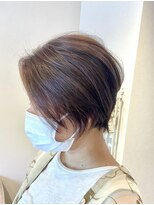 エニー(ennie')&nbsp;前下がりショート× アッシュグレージュ【緑地公園/吹田/豊中】