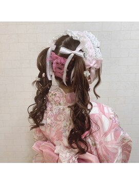 マカリィ 品川店(Makalii) レースアップツインテール