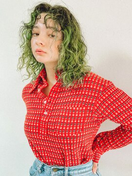 ベンジー 学芸大学店(benji) 外国人風カーリーパーマ/ダメージ最小ケアパーマ/大人可愛い/里