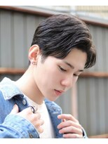 フリーク バーバーショップ 都島店(FREAK BARBER SHOP) 短髪ツーブロックスーツ束感モテる男黒髪毛流れダウンパーマ流行
