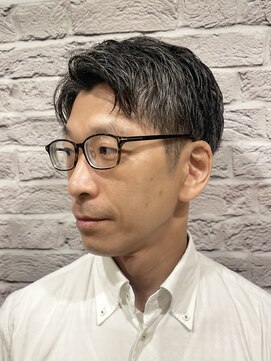 グレイスフル バーバープラチナム 六本木店(Graceful Barber platinum) ツーブロック/七三分け/ショート/ビジネス/ビジカジ/スーツ