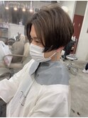 センターパートブルーグレージュ