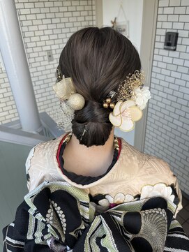 フェリーチェ(Felice) シニヨン アップスタイル タイトヘア 振袖ヘア 着物ヘア 袴ヘア