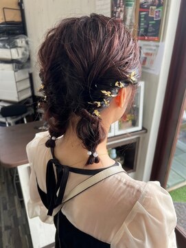 ヘアー リードレス(hair Re:dress) 大人可愛いお呼ばれスタイル☆ツインテールアレンジ