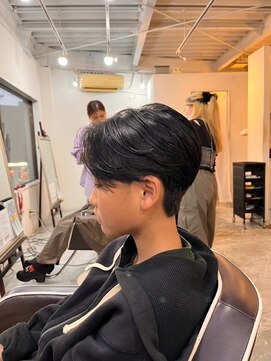 メンズカット バイ ソイクフ(メンズカット by SOY-KUFU) MEN'S HAIRセンターパートマッシュ