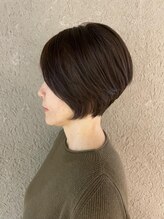 ハートボックス 四谷店(Heart box)&nbsp;大人のアシメショートオリーブカラー