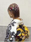 チェリーブラウン艶ボブ×つまみ細工の華やか和スタイル
