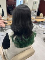 サボ(sabo)&nbsp;韓国ヘア/顔まわり/韓国レイヤー/前髪カット/小顔/韓国風