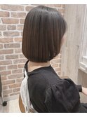 大人かわいい☆綺麗なシルエット！王道ボブ♪酸性ストレート