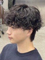 フィフス 原宿(fifth)&nbsp;原宿メンズパーマシャドウパーマシースルーマッシュウルフゆるめ