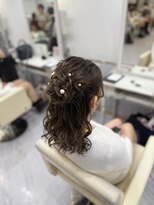 ヘアセットアリエス(aries) ハーフアップお団子