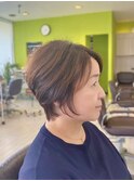 【トライスター】大きめのピアスの似合う/レイヤーショート