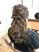 ロカット サロン(Roquat Salon)&nbsp;結婚式ハーフアップアレンジ【ヘアセット　立川/立川南口】