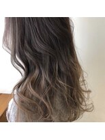 グリーン 渋谷(green)&nbsp;【greensibuya】グレー×ベージュグラデーション