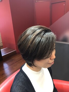 ヘアクリニック サロン プティ エアリーショートボブ