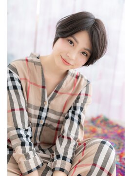 ミック 日暮里店(miq) センターパートダークアッシュ抜け感マッシュショートb