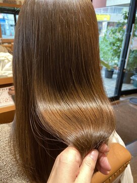 オッジ 六本松店(oggi) 酸熱髪質改善トリートメントでぷるぷる艶髪♪