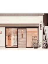 フリージア美容室