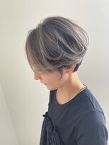 ウィークエンド(WEEKEND)&nbsp;白髪活かしバレイヤージュ