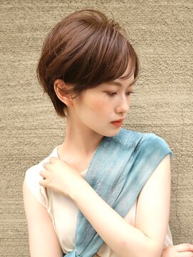 アンビエンテ(ambiente) 綺麗め　大人ショートスタイル