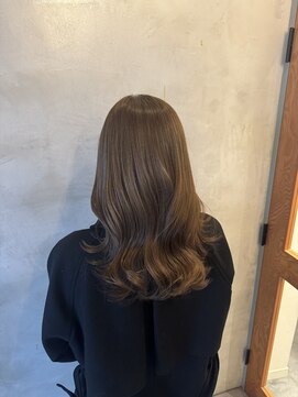 リリアーナ(LILIANA) ミルクティーベージュ ベージュカラー 髪質改善 美髪カラー 池袋