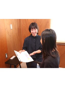 髪のお悩みは人それぞれ…。一人ひとりに合わせたトリートメントをカスタムしております！