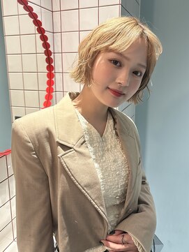 ローエ バイ デコ(Rohe by DECO) 【kira】ブロンドベージュ/ふわっとスタイリング