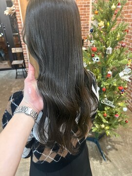 ヴィップルーム(viproom) ツヤ髪スタイルニュアンスカラーショートボブセンターパート