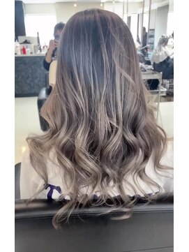 シャンプーボーイエイムス(SHAMPOO BOY aims) バレイヤージュ