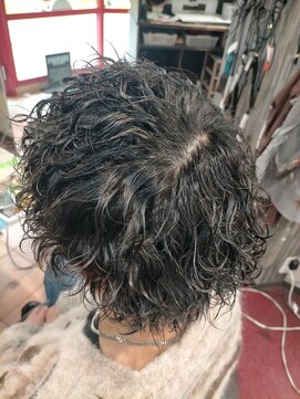 ヘアーズ ベリー 川西店(hairs BERRY) 波巻きパーマ