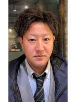 クオンヒール(QUON HEAL) 刈り上げツイストアップバングショート