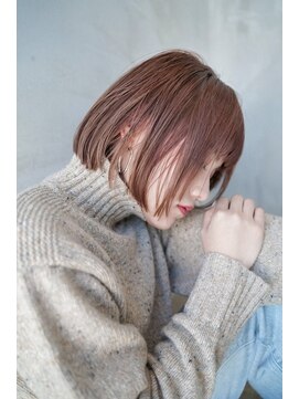 ギークス(GEEKS) 【GEEKS渋谷】ワンブリーチ/ミルクティーベージュ/レイヤーボブ