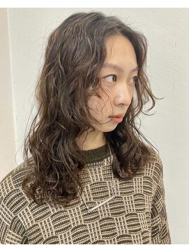 アスティブランシュ(Asti blanche) ロングパーマ_くりくりパーマ_ウェーブパーマ_外国人風パーマ