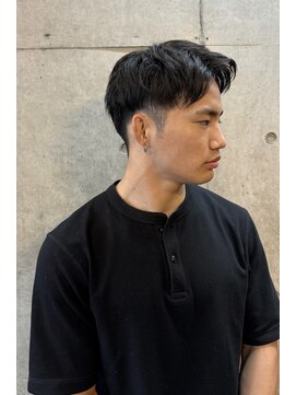 ファム(FAM) ベリーショート　ニュアンスパーマ　刈り上げ　代官山　中目黒