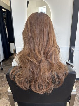 ロア 熊本(LOA) 動きたっぷりレイヤーカット