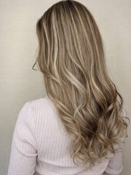 ヴォアソルヂェ オリエンタル(Voasorte ORIENTAL) 【Voasorte ORIENTAL】ショコラベージュのハイライト