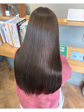 メルク ユニ(merc.uni) ツヤが映える◎ブラウンベージュカラー01.29