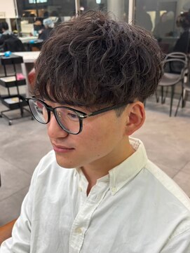 キングオブヘアバイノイズアンドフィフス 京都駅前店(KING of hair by NOISM&fifth) 京都メンズカットメンズパーマ波巻きスパイラルパーマツイスパ
